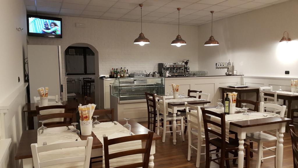 Albergo Pizzeria Sole San Giovanni Lupatoto Extérieur photo