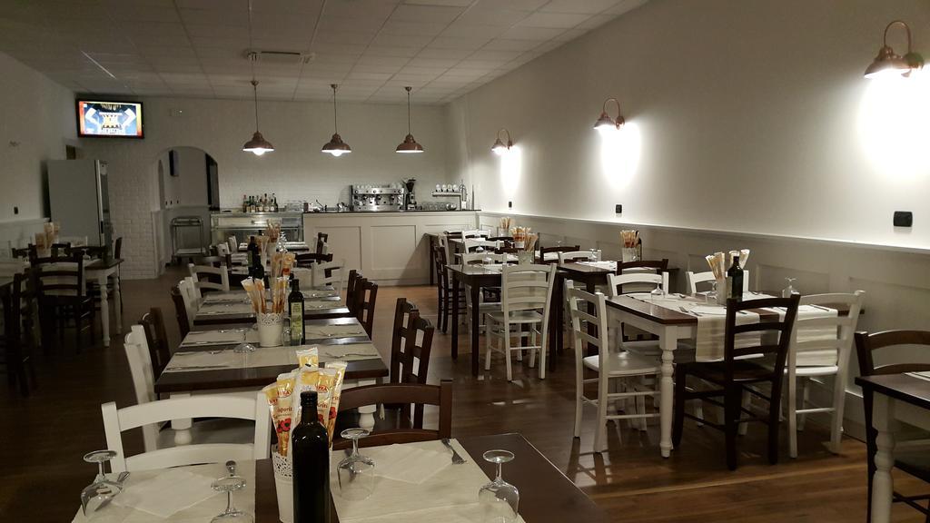 Albergo Pizzeria Sole San Giovanni Lupatoto Extérieur photo
