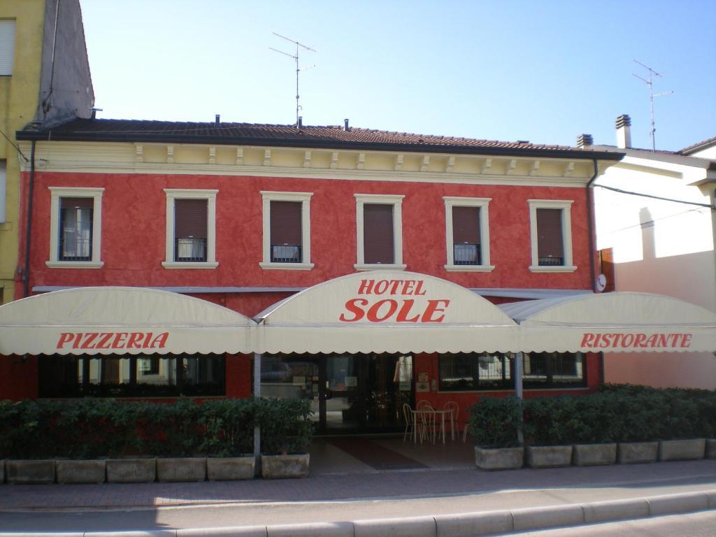 Albergo Pizzeria Sole San Giovanni Lupatoto Extérieur photo